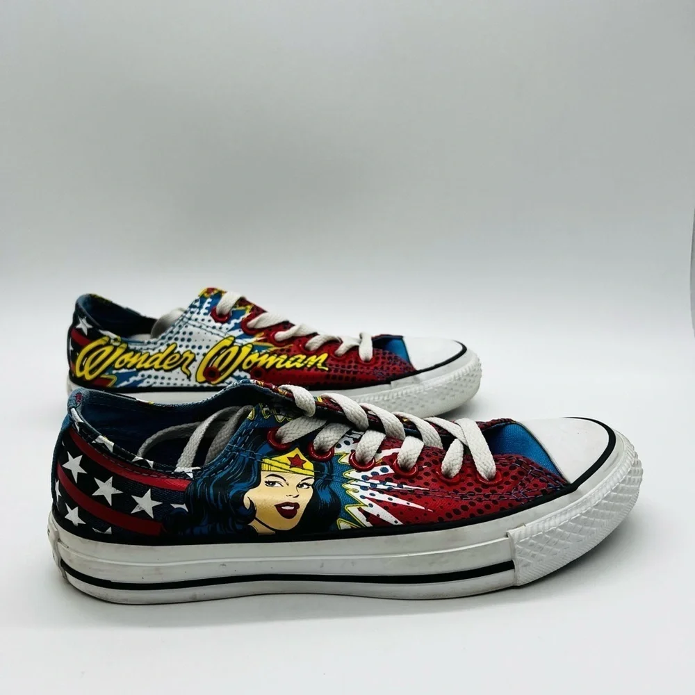 Converse Wonder Woman Red and Blue Sneakers Classic Canvas Style Size 4.5